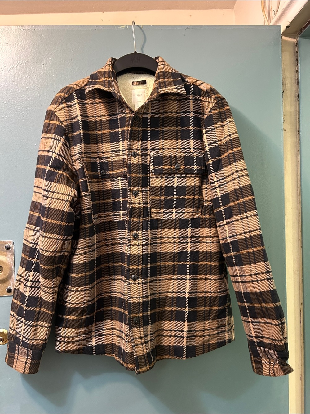Men's H&M Tan and Black Plaid Button-Up Shirt Jacket BRAND NEW TAG Size M